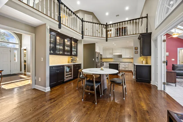 $949,900 | 324 South Meriden Road, Cheshire, CT 06410