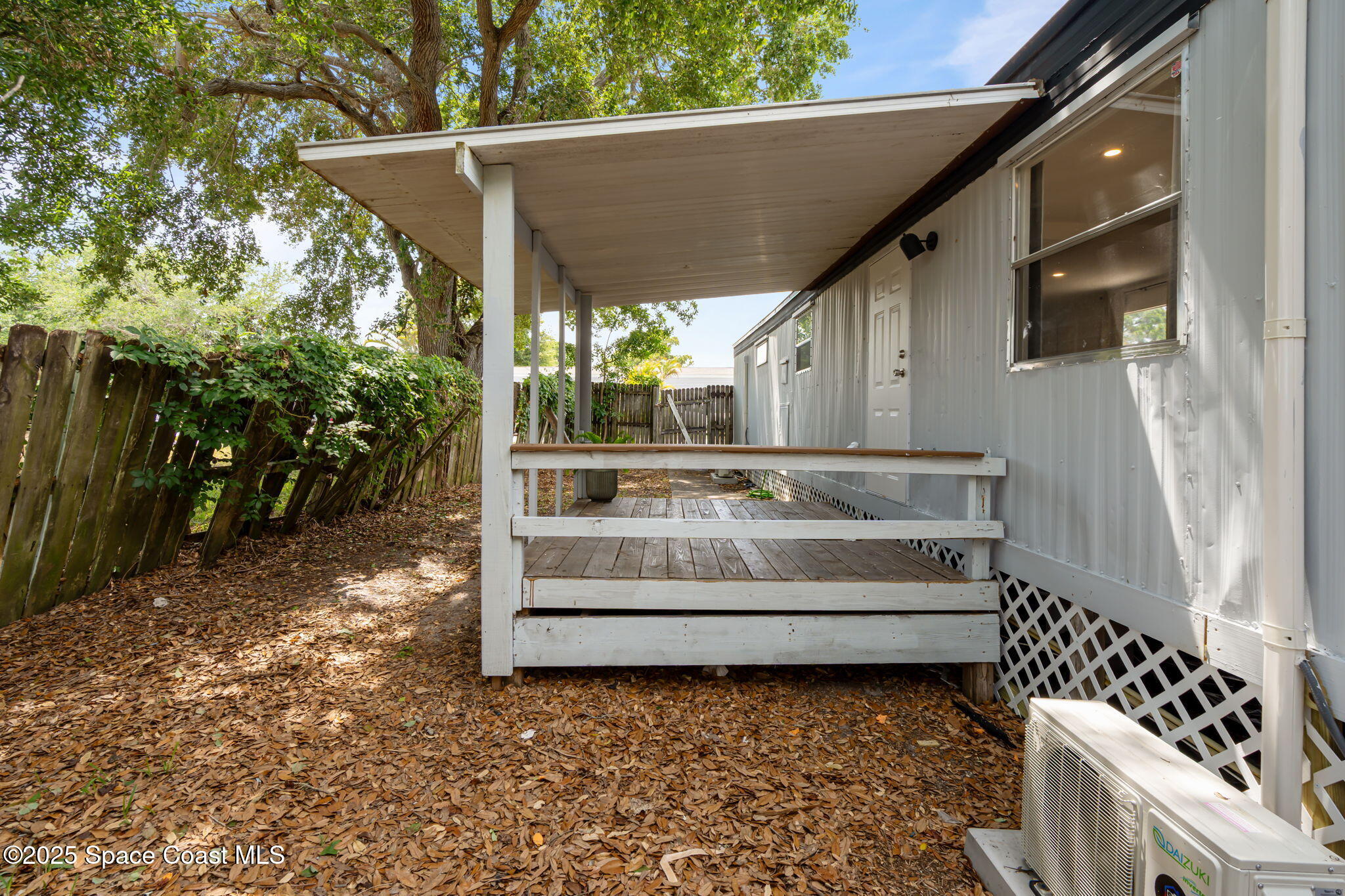 2593 Amberly Road Northeast Palm Bay, FL 32905 - Photo 17 of 28 16-web-or-mls-DSC06241