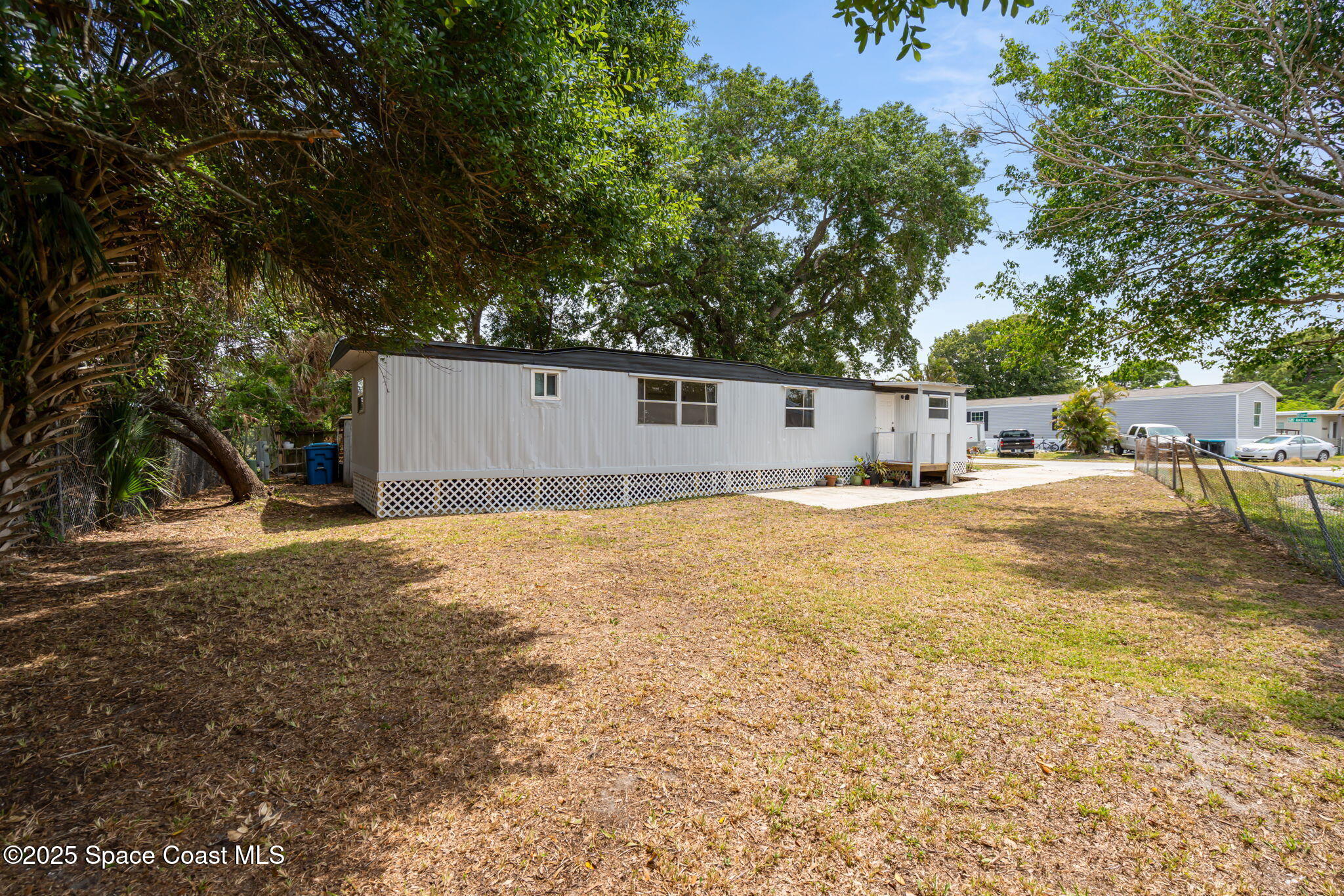 2593 Amberly Road Northeast Palm Bay, FL 32905 - Photo 24 of 28 18-web-or-mls-DSC06251