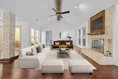 $275,000 | 2034 Lakeville Drive, Kingwood, TX 77339