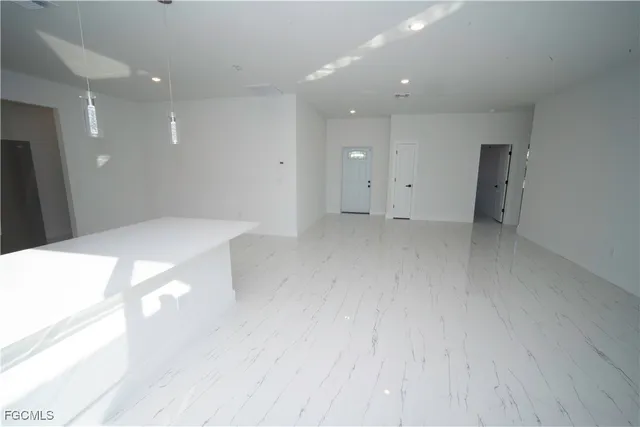 $1,950 | 18141 Wintergarden Avenue, Port Charlotte, FL 33948