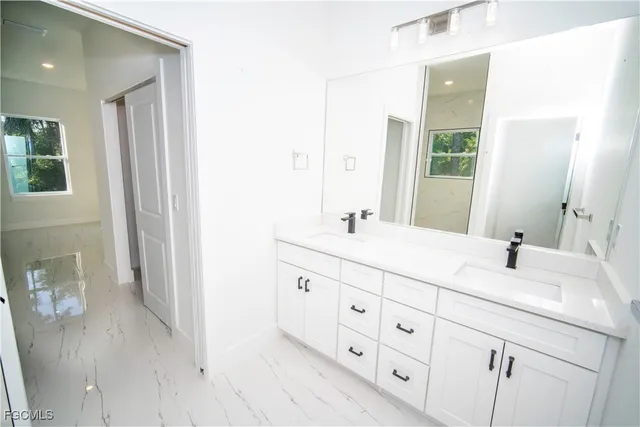 $1,950 | 18141 Wintergarden Avenue, Port Charlotte, FL 33948