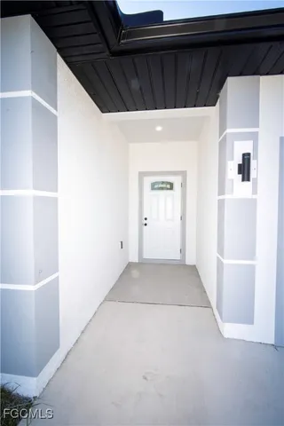 $1,950 | 18141 Wintergarden Avenue, Port Charlotte, FL 33948