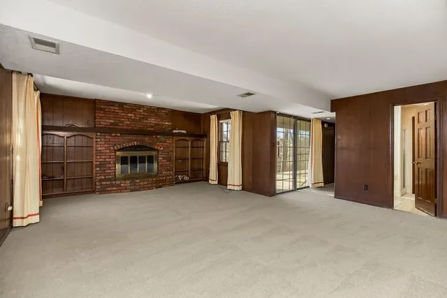 $330,000 | 5768 Cottage Avenue, Kansas City, MO 64133