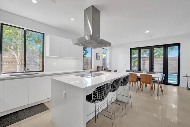 $8,750 | 3465 Southwest 3rd Avenue, Miami, FL 33145