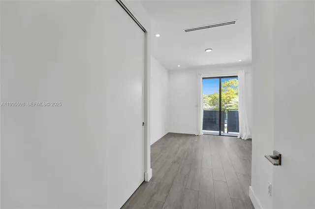 $7,450 | 3465 Southwest 3rd Avenue, Miami, FL 33145