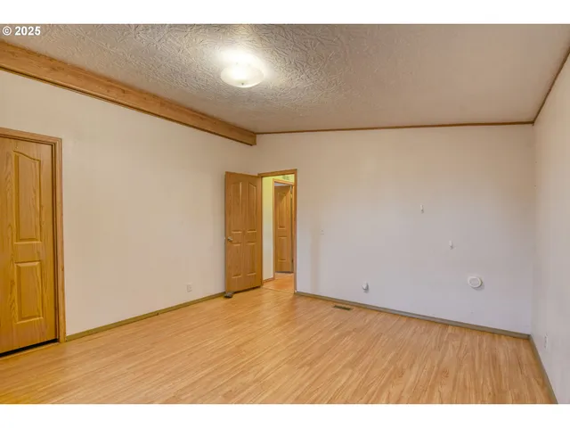 $285,000 | 73306 Southeast 54th Street, Pendleton, OR 97801