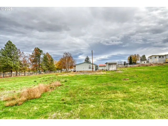 $285,000 | 73306 Southeast 54th Street, Pendleton, OR 97801