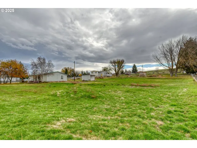 $285,000 | 73306 Southeast 54th Street, Pendleton, OR 97801