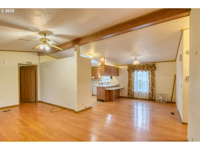 $285,000 | 73306 Southeast 54th Street, Pendleton, OR 97801