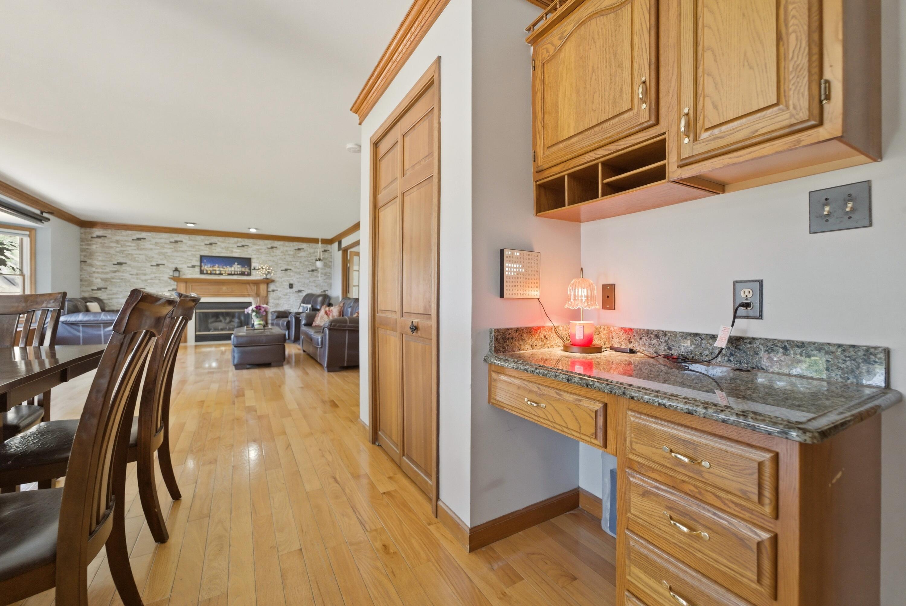 1401 West 95th Place Crown Point, IN 46307 - Photo 10 of 47 3000x2005