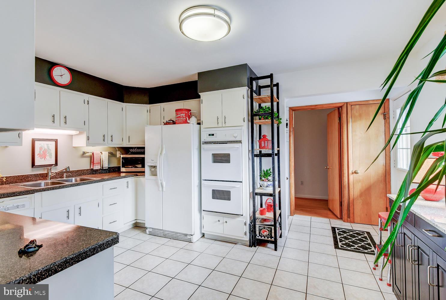 711 Stone Barn Road Baltimore, MD 21286 - Photo 12 of 42