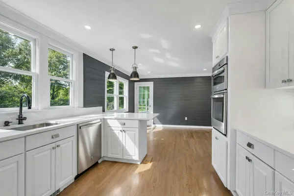 $699,000 | 76 Maple Street, Bayport, NY 11705