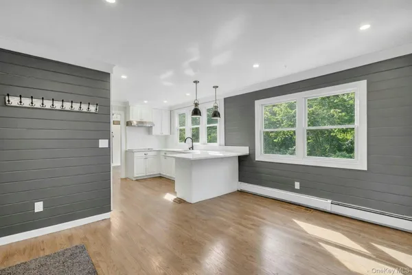 $699,000 | 76 Maple Street, Bayport, NY 11705
