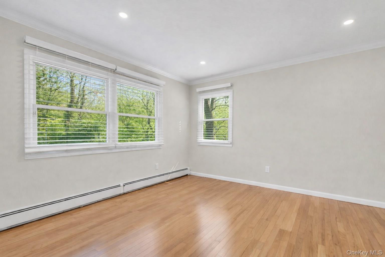 76 Maple Street Bayport, NY 11705 - Photo 25 of 38 First Floor Bedroom 1