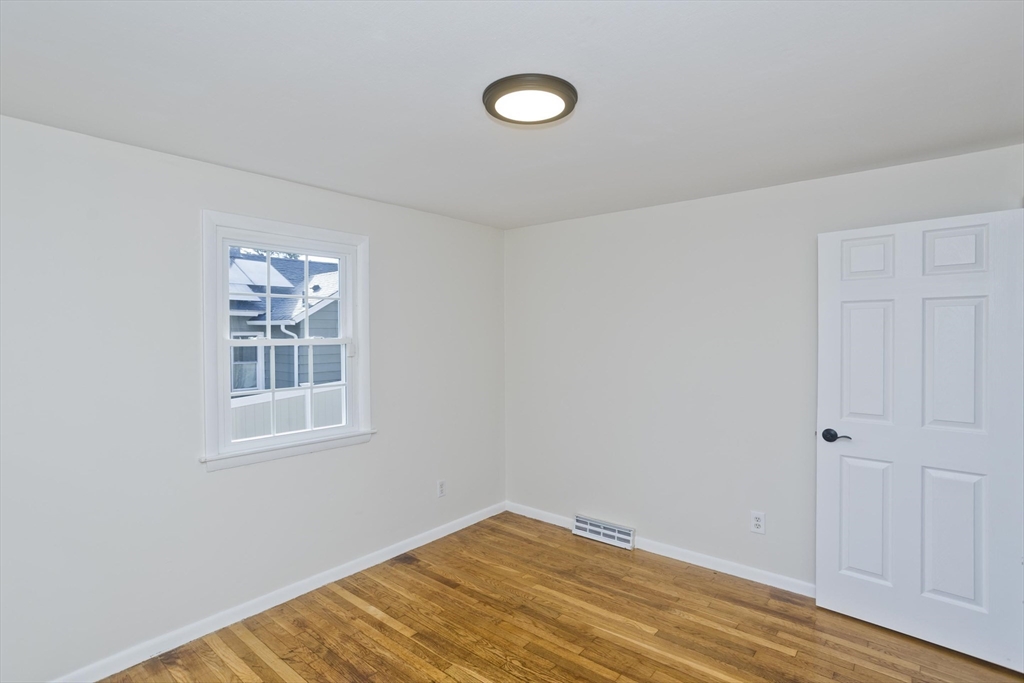 192 Gardens Drive Springfield, MA 01119 - Photo 19 of 34