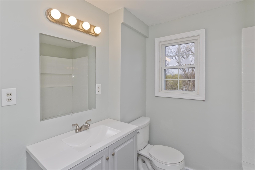 192 Gardens Drive Springfield, MA 01119 - Photo 28 of 34