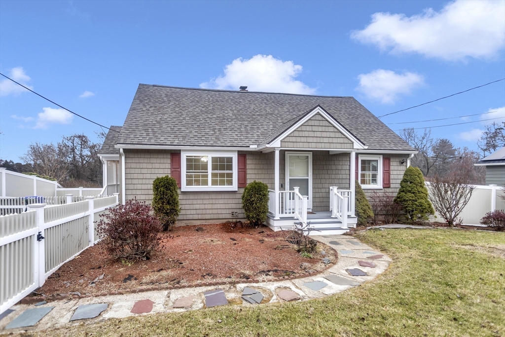 192 Gardens Drive Springfield, MA 01119 - Photo 3 of 34