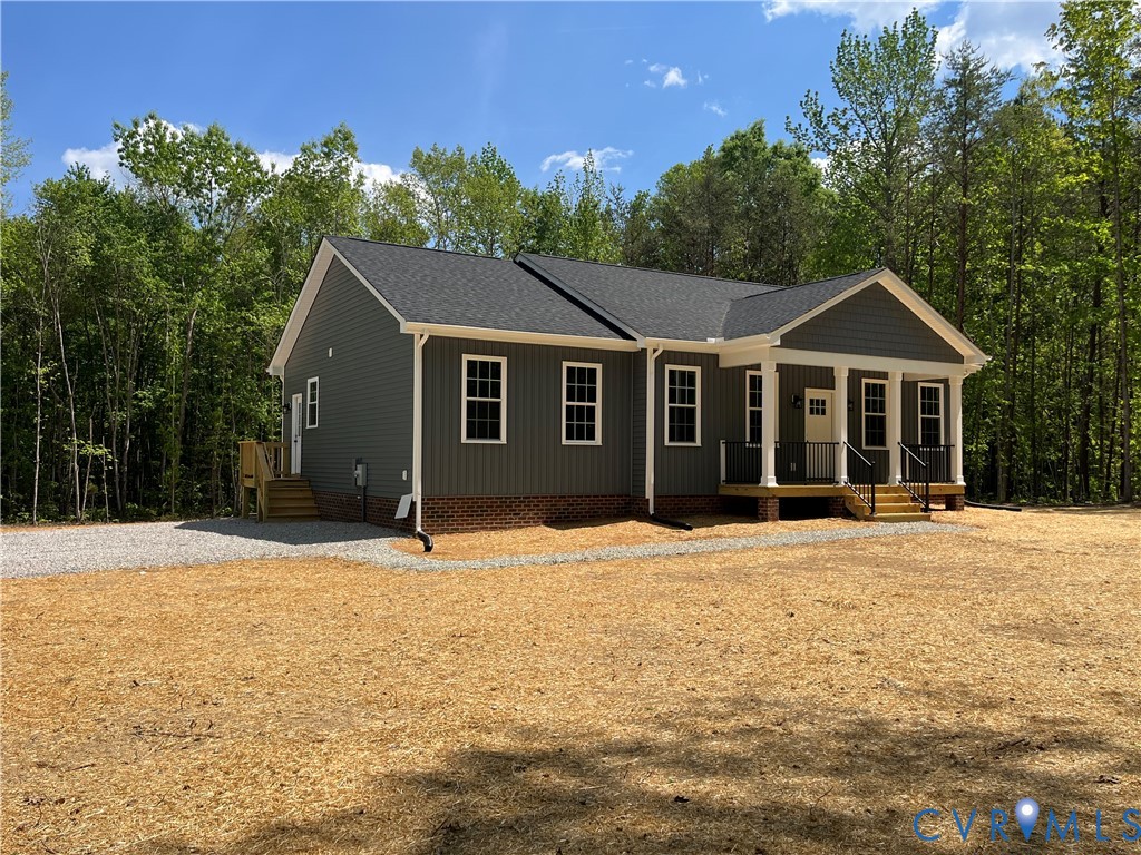 154 Ashburn Road Cumberland, VA 23040 - Photo 2 of 10