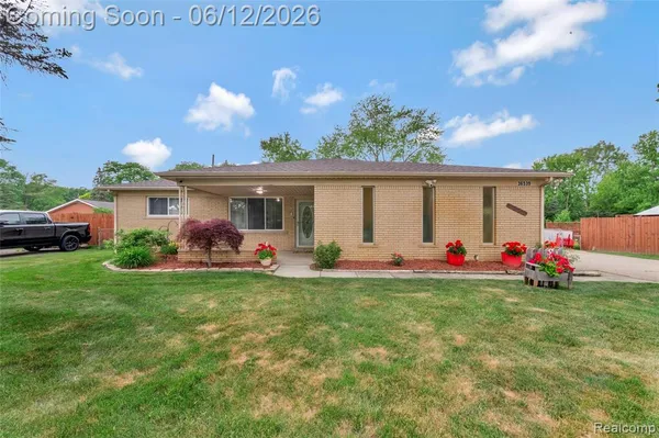 $330,000 | 36539 Capper Drive, Clinton Township, MI 48035