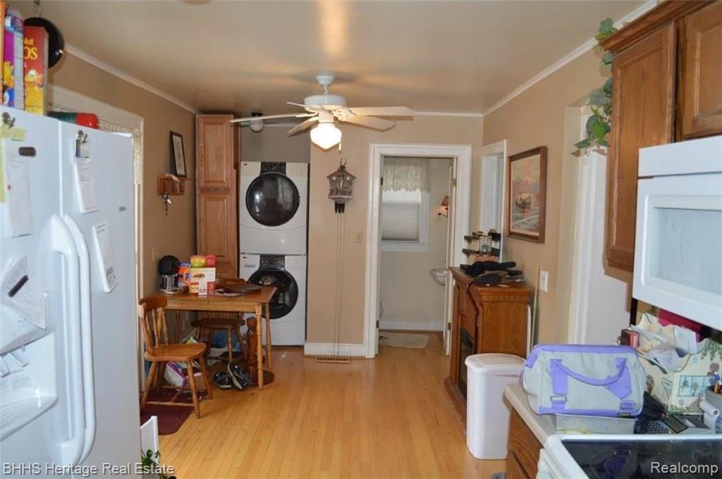 142 Brighton Lake Road Brighton, MI 48116 - Photo 15 of 27