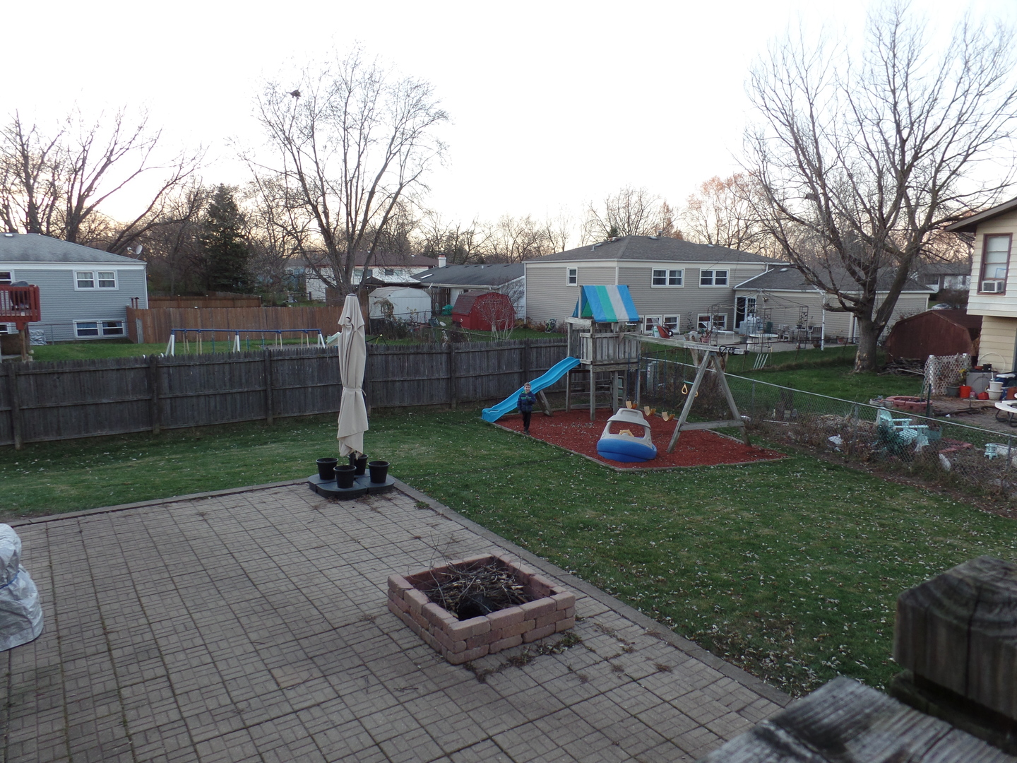 484 Rockhurst Road Bolingbrook, IL 60440 - Photo 30 of 34 a view of a backyard with furniture