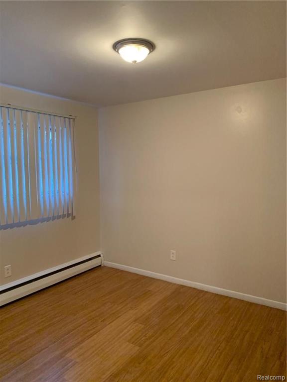 3340 Greenfield Road, Unit 18 Royal Oak, MI 48073 - Photo 6 of 7