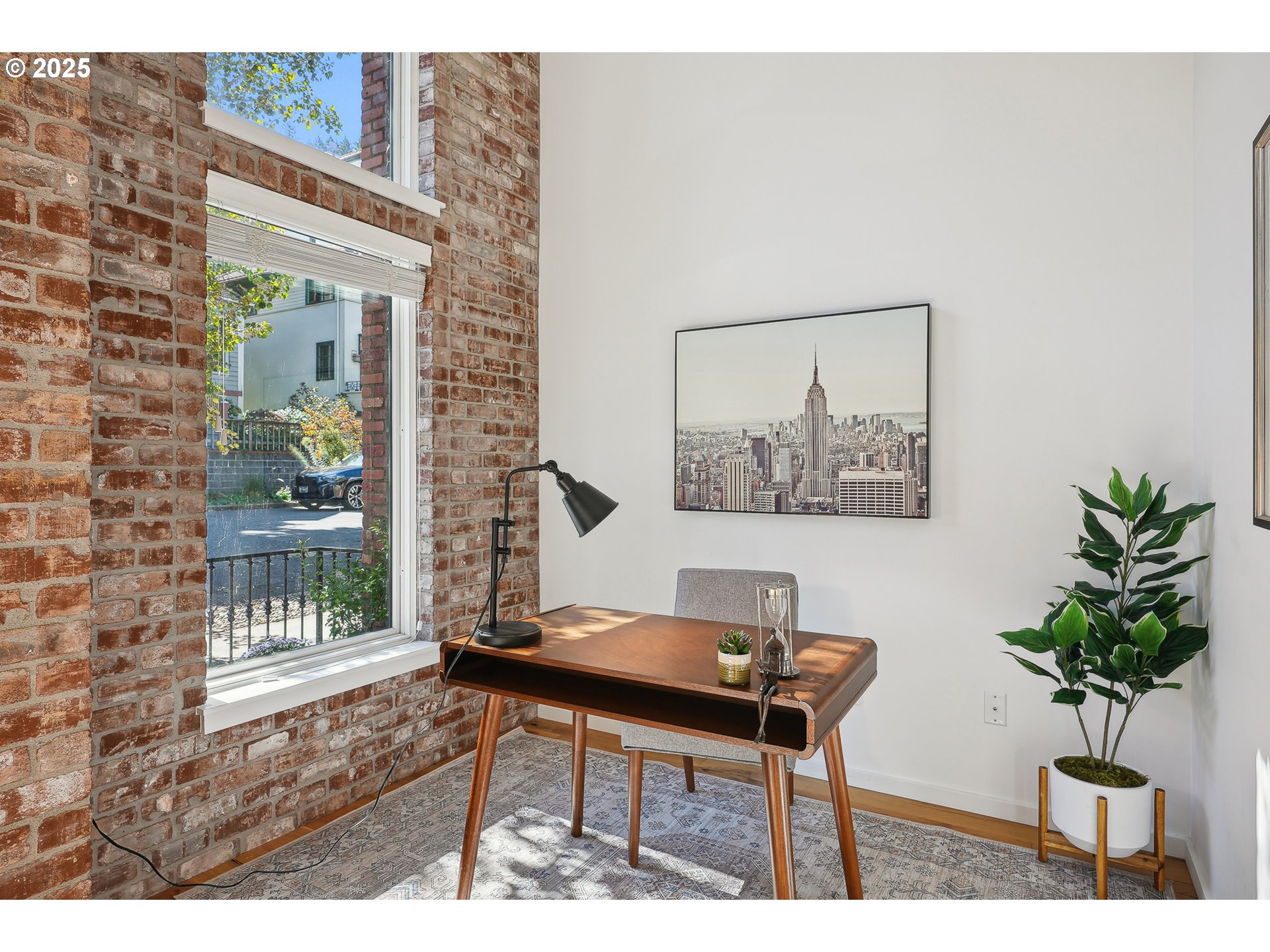 109 Southwest Gibbs Street Portland, OR 97239 - Photo 15 of 46 Gallery Image 15