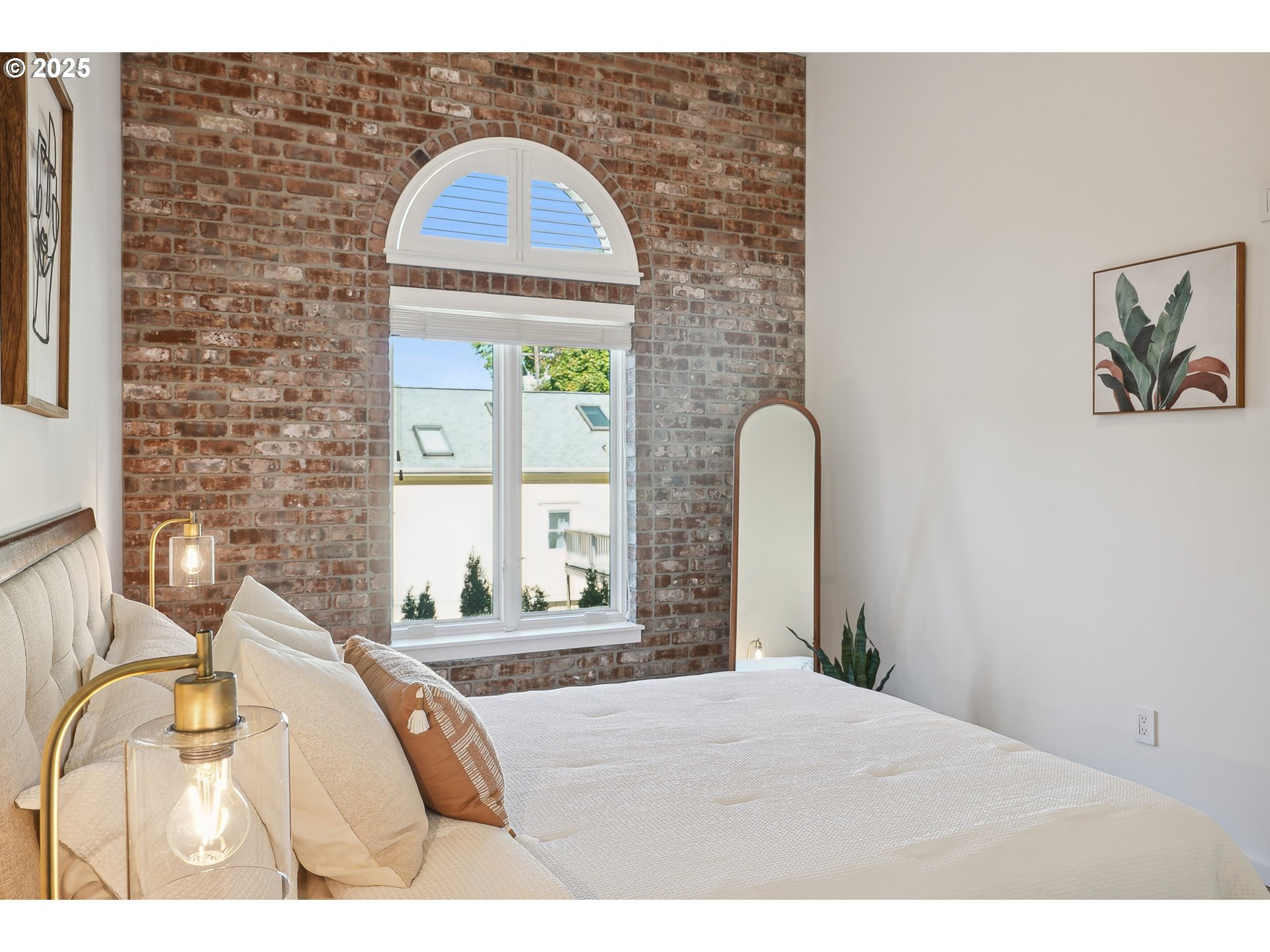109 Southwest Gibbs Street Portland, OR 97239 - Photo 33 of 46 Gallery Image 33
