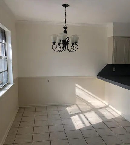 $2,000 | 124 East Vilbig Street, Irving, TX 75060