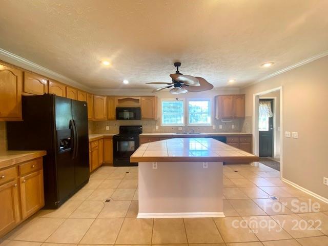 2247 State Rd S-46-149 Clover, SC 29710 - Photo 4 of 35 a view of a kitchen with a sink