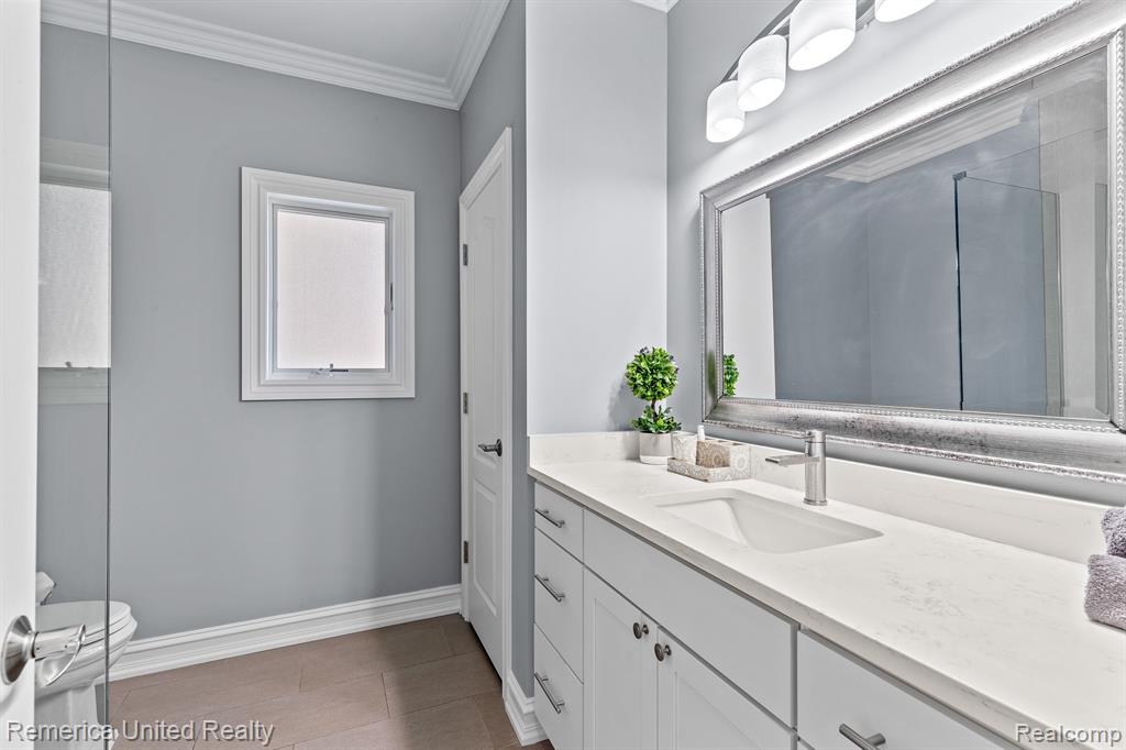 1450 West Maple Road Milford, MI 48381 - Photo 14 of 50