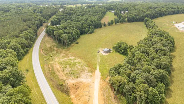$189,000 | 1756 Collinwood Highway, Collinwood, TN 38450