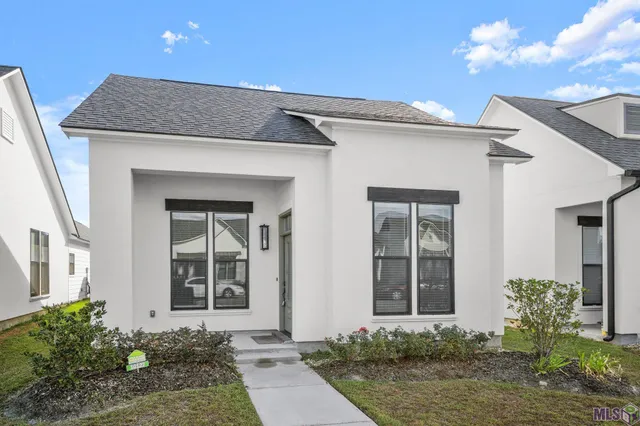 $2,200 | Undisclosed Address, Baton Rouge, LA 70818