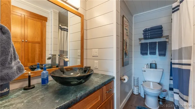 $340,000 | 1522 Harbor Point, Unit E201, Osage Beach, MO 65065