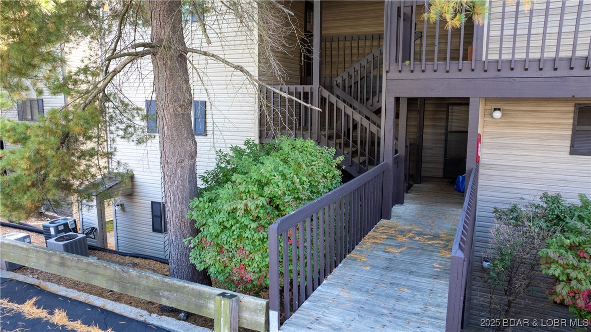 1522 Harbor Point, Unit E201 Osage Beach, MO 65065 - Photo 17 of 33 WALK IN NO STEPS