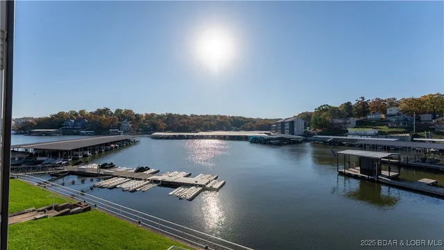 $340,000 | 1522 Harbor Point, Unit E201, Osage Beach, MO 65065