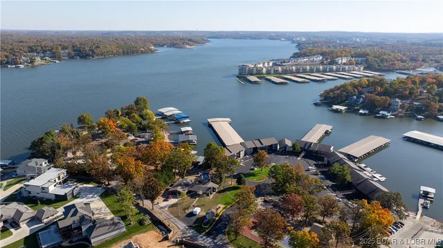 $340,000 | 1522 Harbor Point, Unit E201, Osage Beach, MO 65065