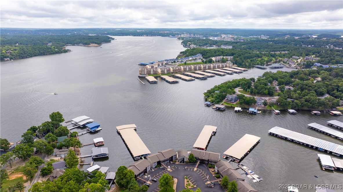 1522 Harbor Point, Unit E201 Osage Beach, MO 65065 - Photo 26 of 33