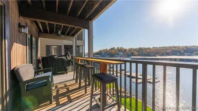 $340,000 | 1522 Harbor Point, Unit E201, Osage Beach, MO 65065