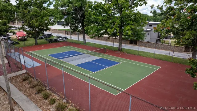 $340,000 | 1522 Harbor Point, Unit E201, Osage Beach, MO 65065