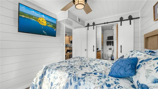 $340,000 | 1522 Harbor Point, Unit E201, Osage Beach, MO 65065