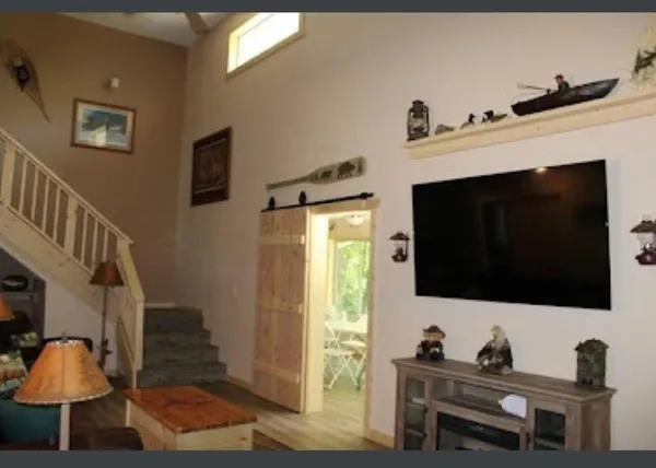 $670,000 | 41860 Co Highway 1, Ottertail, MN 56571