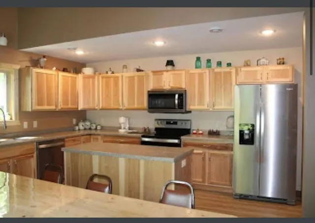 $670,000 | 41860 Co Highway 1, Ottertail, MN 56571