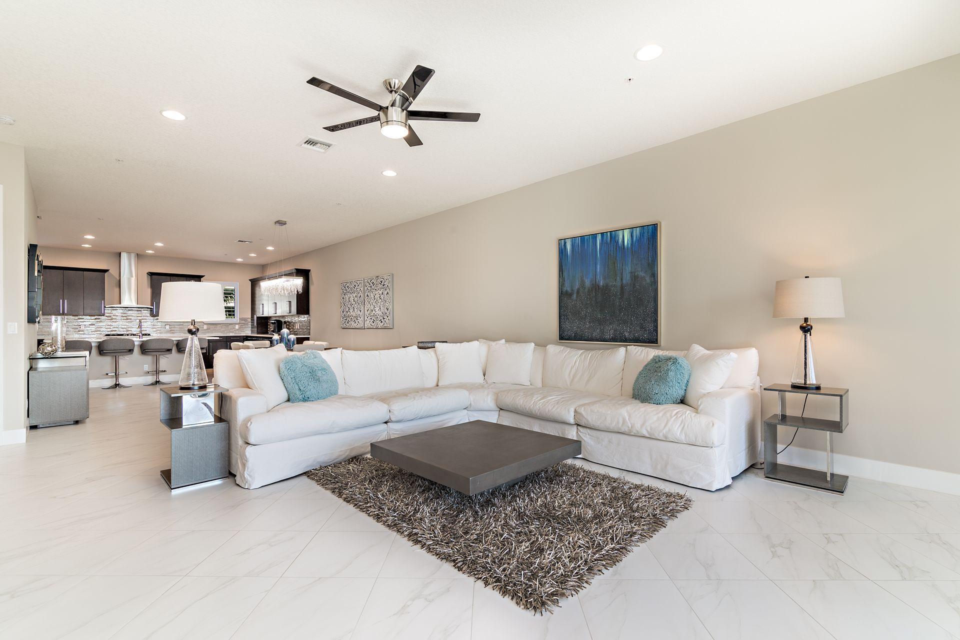 13332 Alton Road Palm Beach Gardens, FL 33418 - Photo 8 of 40 Living Room