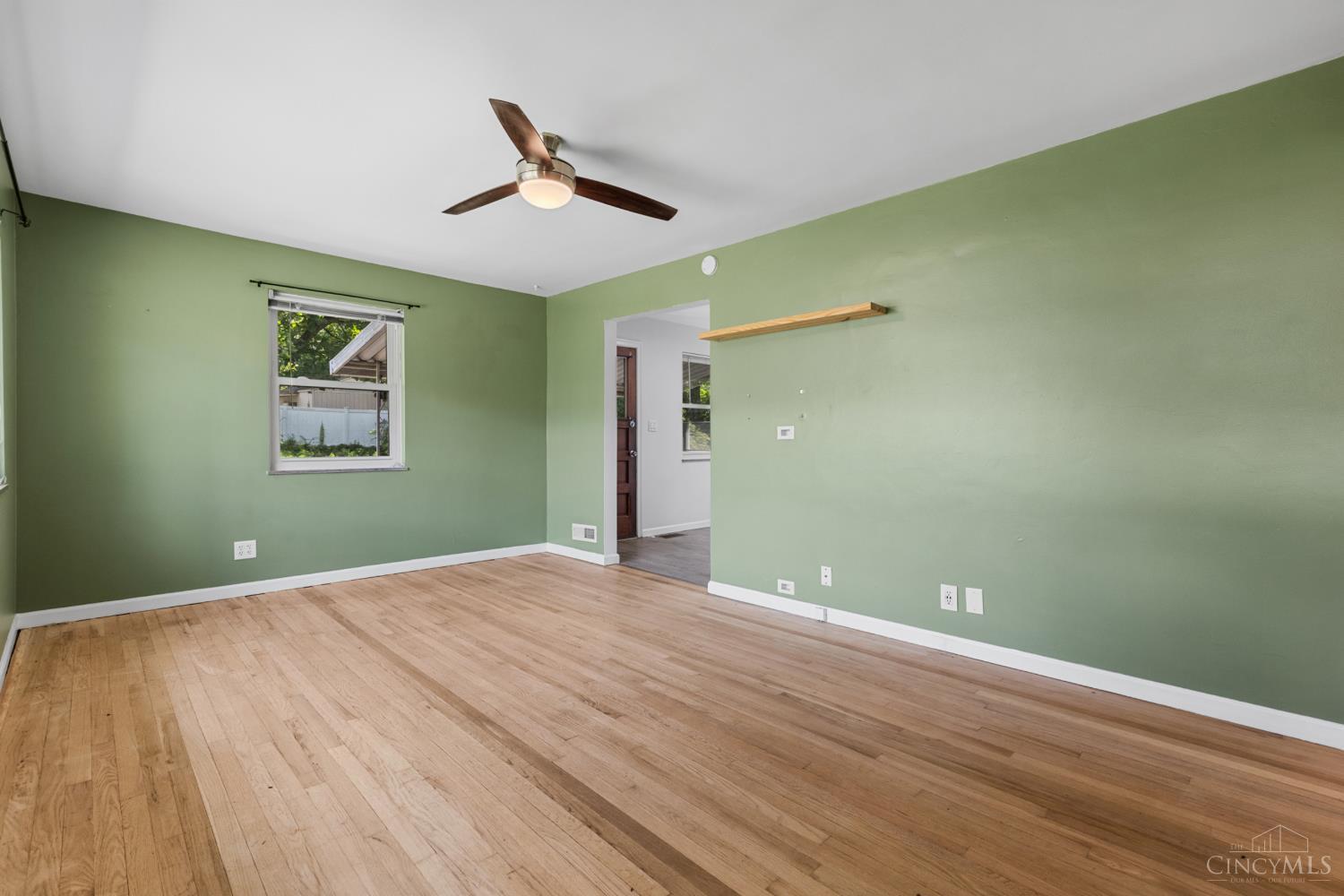 2361 East Galbraith Road Reading, OH 45237 - Photo 8 of 45 Gallery Image 8