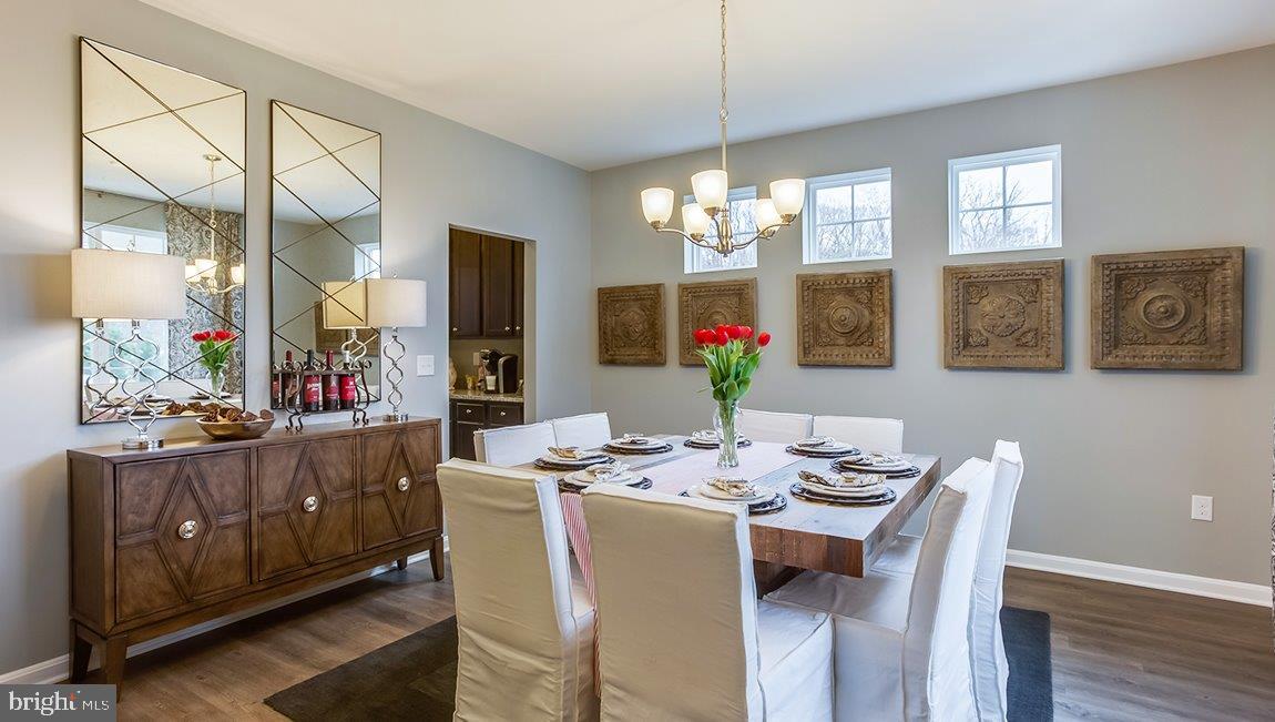 625 Friendship Road Westminster, MD 21157 - Photo 4 of 27 Gallery Image 4
