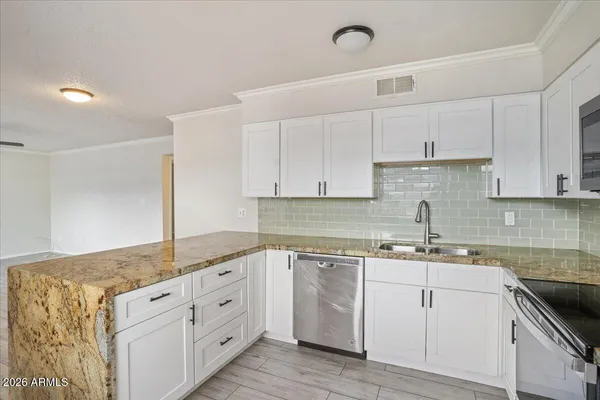 $1,200 | 6528 North 17th Avenue, Unit 15, Phoenix, AZ 85015