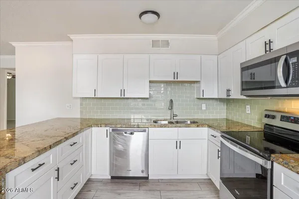 $1,200 | 6528 North 17th Avenue, Unit 15, Phoenix, AZ 85015