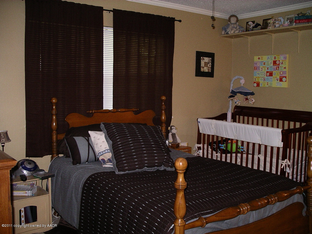 7207 Calumet Road Amarillo, TX 79106 - Photo 14 of 20 Bedroom 1